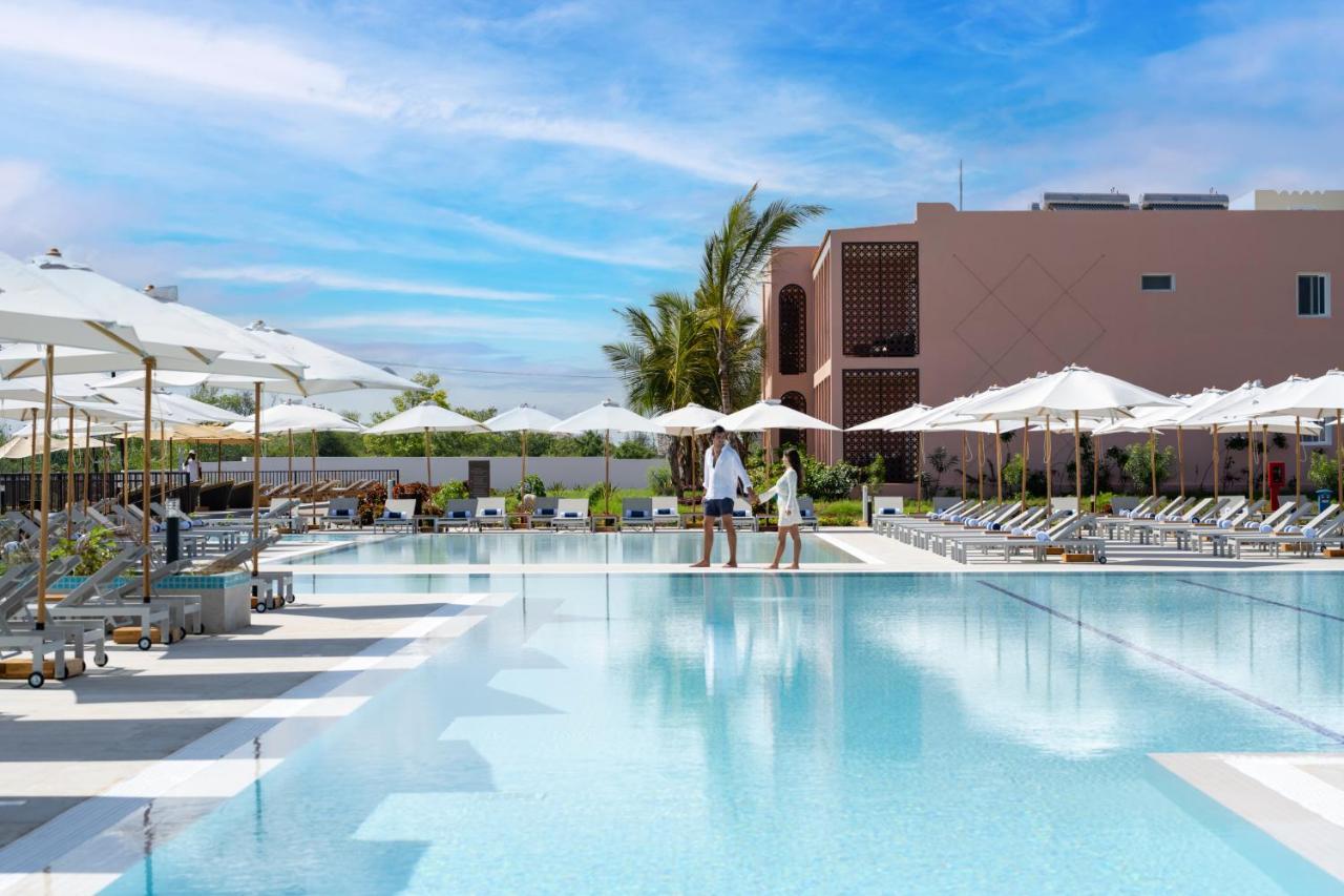 מלון מאטמווה The Mora Zanzibar מראה חיצוני תמונה The swimming pool at the hotel