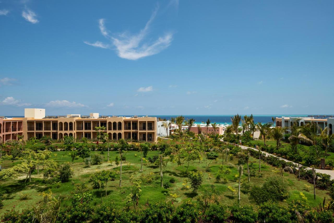 מלון מאטמווה The Mora Zanzibar מראה חיצוני תמונה View of the town