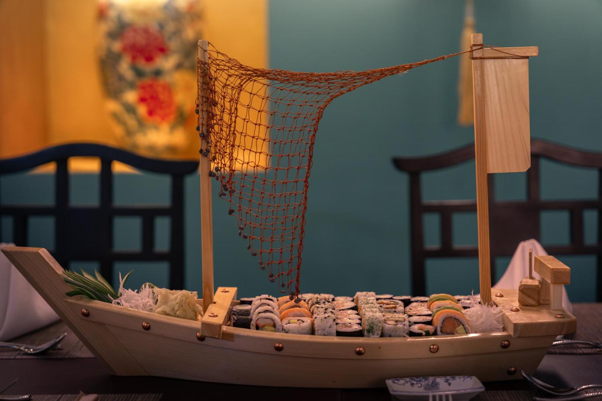 מלון מאטמווה The Mora Zanzibar מראה חיצוני תמונה Sushi boat